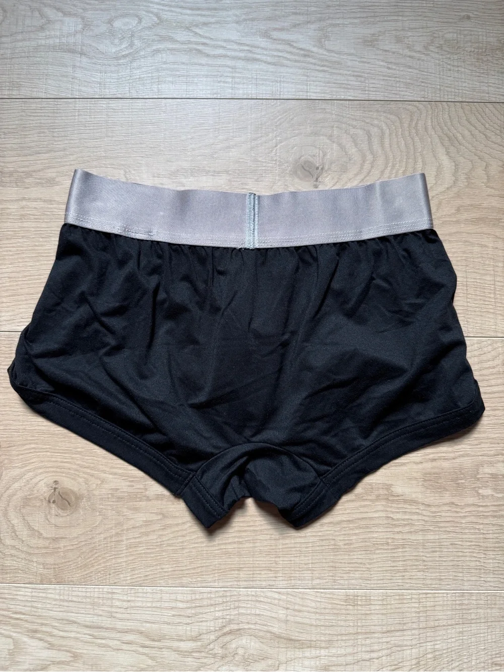 Calvin Klein Men’s Microfiber Stretch Steel Low Rise Trunk Underwear Like New